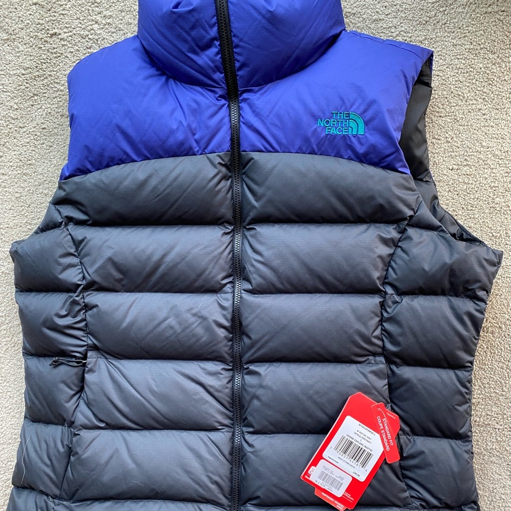 The North Face Women’s Vest - Size Large NWT